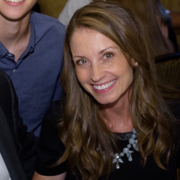 Meet your Posher, Amy - Picture 1 of 1